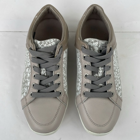 Duca Del Cosma Italian Gold Evolution Caldes Floral Women's Golf Shoes Size 6 - Picture 3 of 17